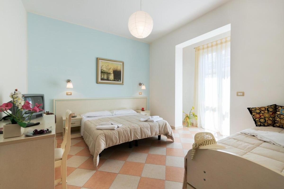Hotel Bruna Martinsicuro Dış mekan fotoğraf