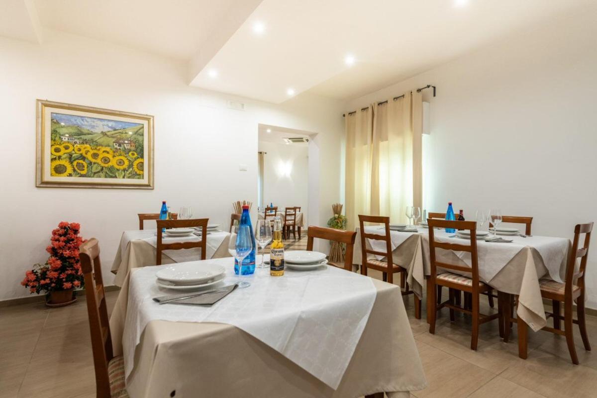 Hotel Bruna Martinsicuro Dış mekan fotoğraf